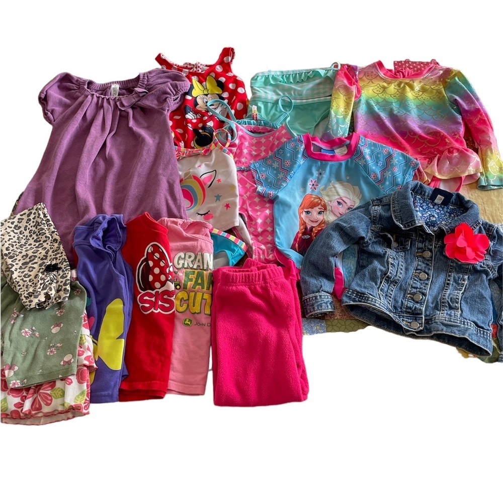 Lot of 3T Girls Clothing Gently Used 17 Pieces